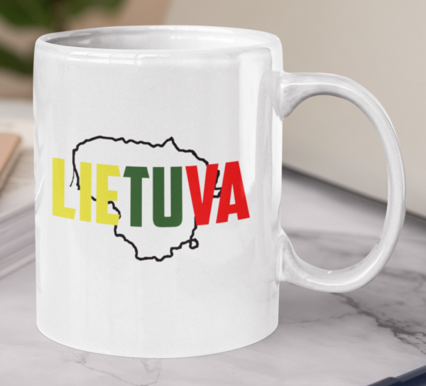 Lietuviška atributika
